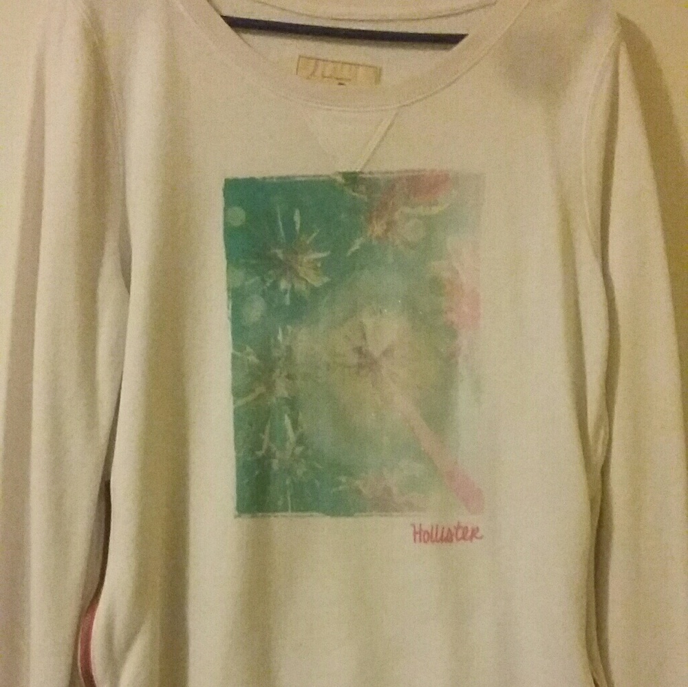 Hollister sweater